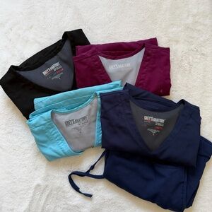 Bundle of 4 Grey’s Anatomy by Barco Spandex Stretch Scrub Tops/Pant - Size Small